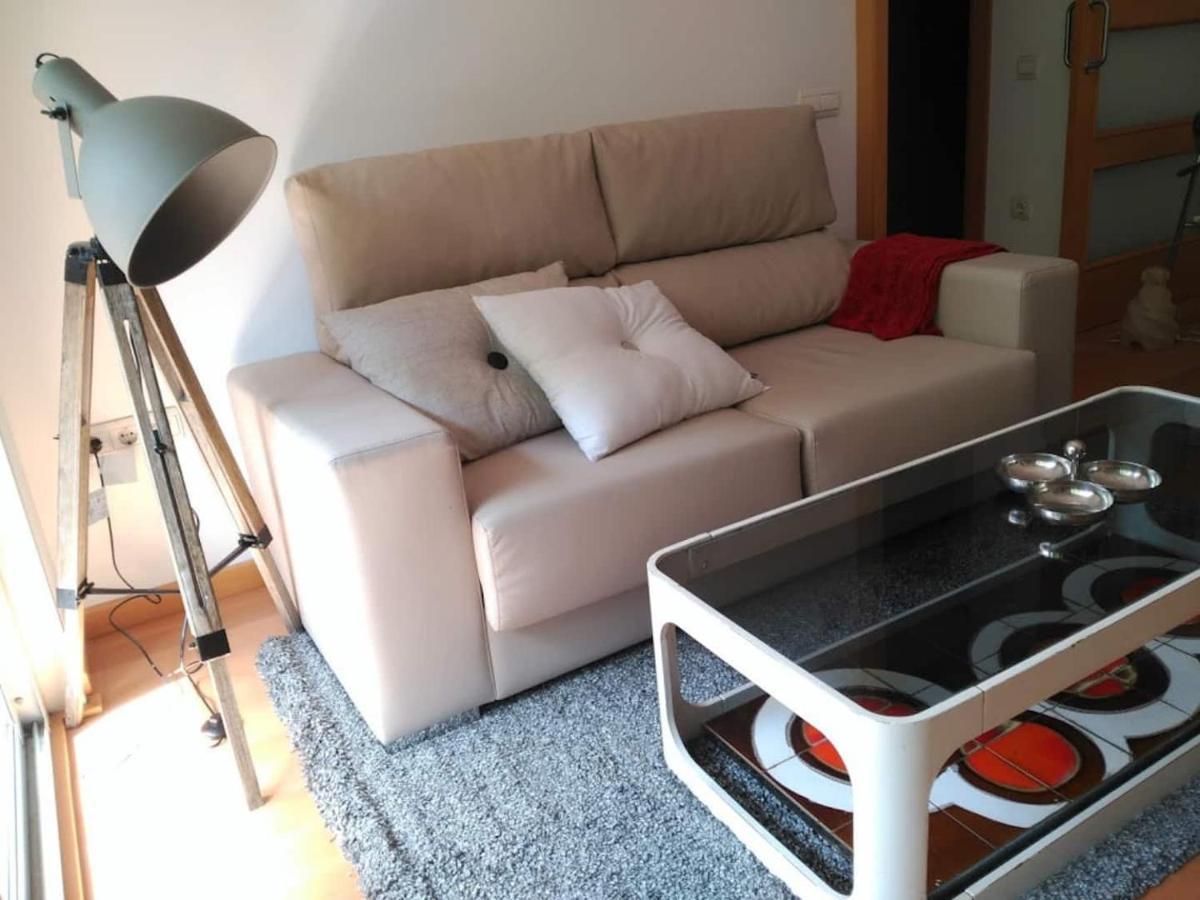 Stylish Flat, 2 Bathrooms And Swimming Pool, Next To The Beach! Sant Adrià de Besòs Extérieur photo