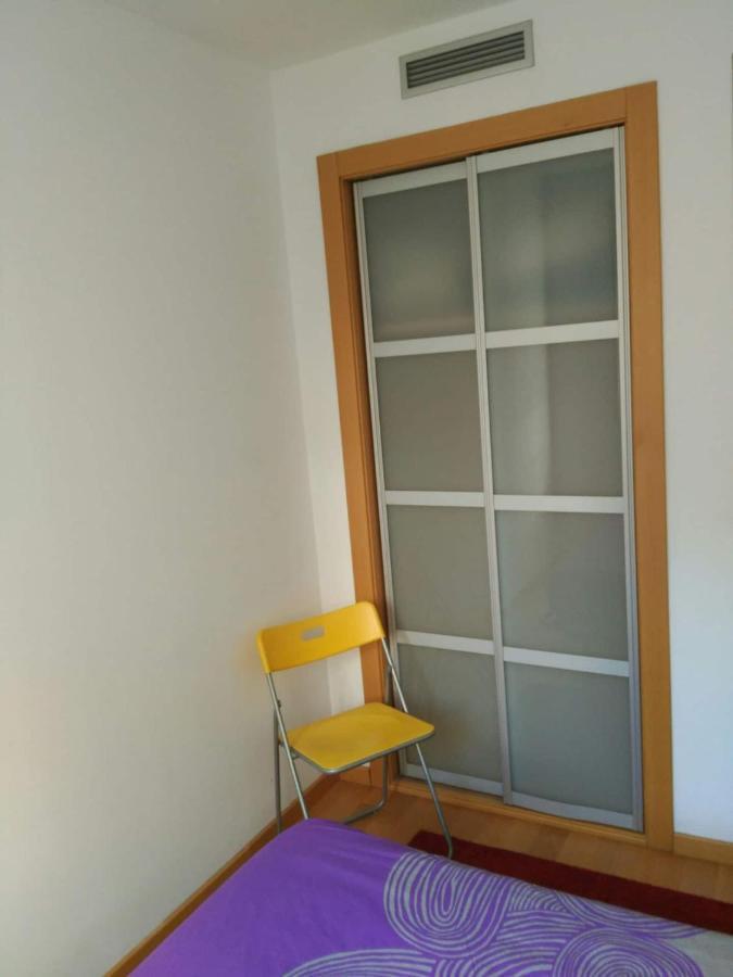 Stylish Flat, 2 Bathrooms And Swimming Pool, Next To The Beach! Sant Adrià de Besòs Extérieur photo