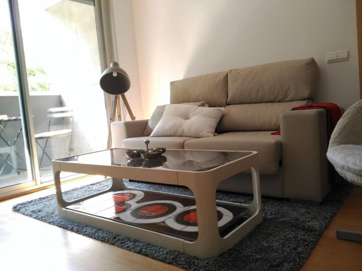 Stylish Flat, 2 Bathrooms And Swimming Pool, Next To The Beach! Sant Adrià de Besòs Extérieur photo