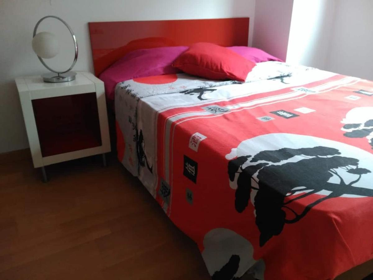 Stylish Flat, 2 Bathrooms And Swimming Pool, Next To The Beach! Sant Adrià de Besòs Extérieur photo